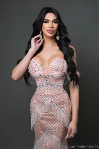 Silk thoughts i like to imagine your hands brushing over the places i