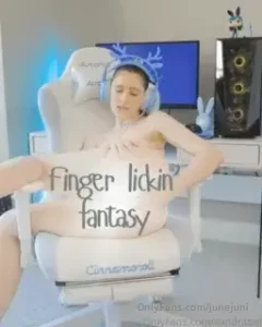 Finger-lickin fantasy but let s be honest it s not just my fingers you