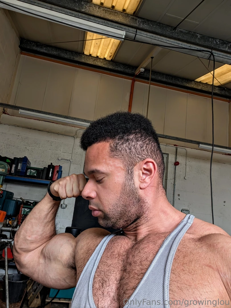 Getting cocky in the mental workshop flexing my huge bicep that s only 