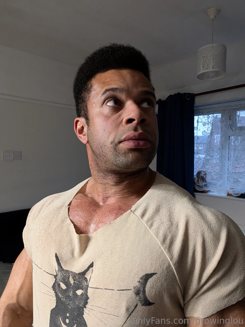 Was in this at work i wonder if i was distracting my work colleagues 