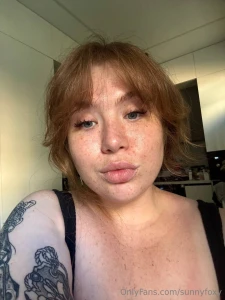 Hi babe i m having a lazy day today just want to lie down watch movies