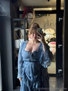 Hi my loves went to a sweet little event today got dressed up and felt