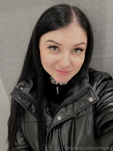 Not everyone s dream girl just the one you can t forget