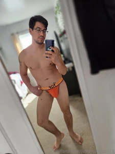 Showing off this stringless thong which is pretty much just a part 2
