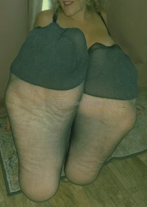 I look better spraying milk with my nursin g tank is unsnapped just part 1