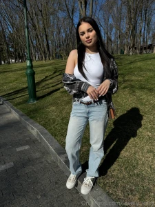 Dreaming big loving deeply and always chasing the sunshine