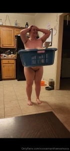 It s sultry sunday watch my titties hold an entire large laundry