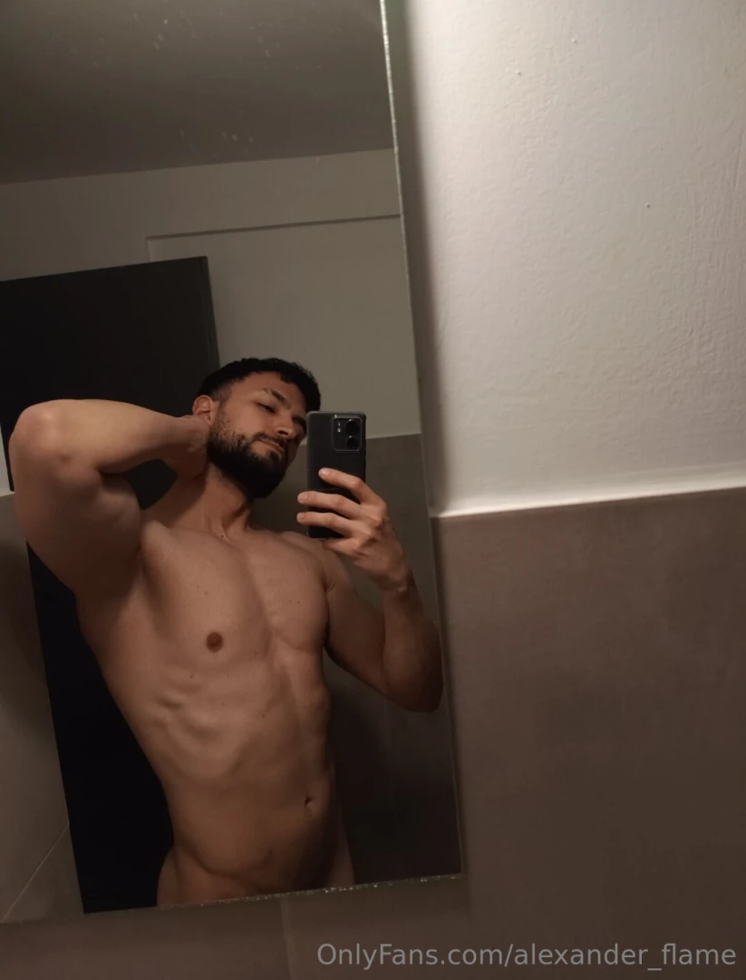 I woke up very hard this morning 