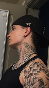 That angle says i don t chase i decide part 1