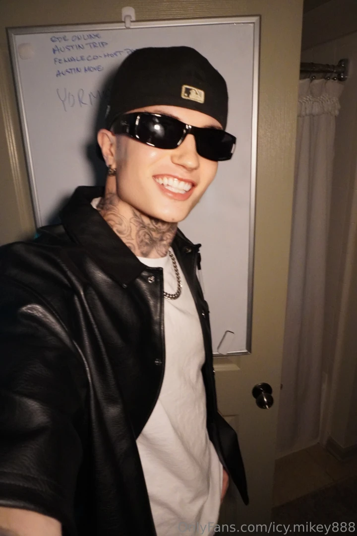 I don t do fake smiles this one s earned 