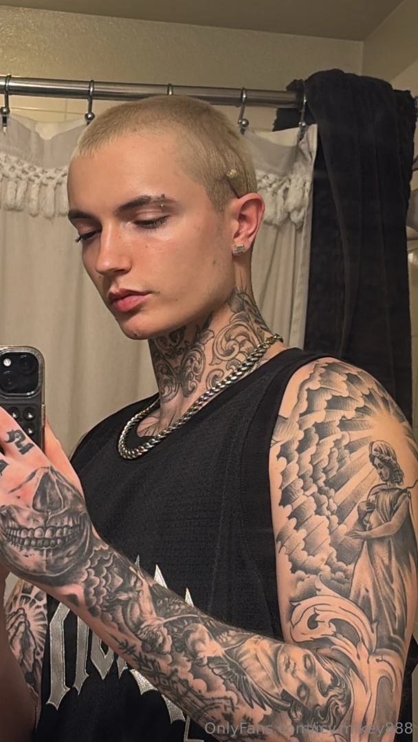 Just enough to tempt you but the rest you have to earn it 