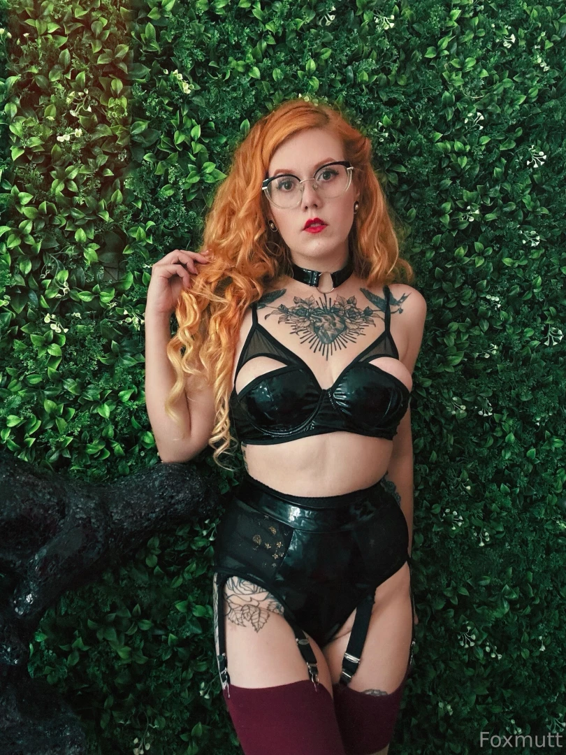 Serving a little saturday temptation just enough to keep you curious part 1 