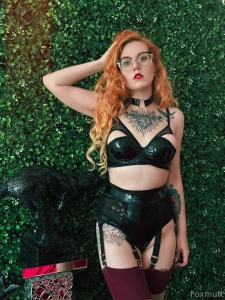 Serving a little saturday temptation just enough to keep you curious