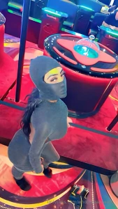 Did you see my head vid on the balcony in this fit