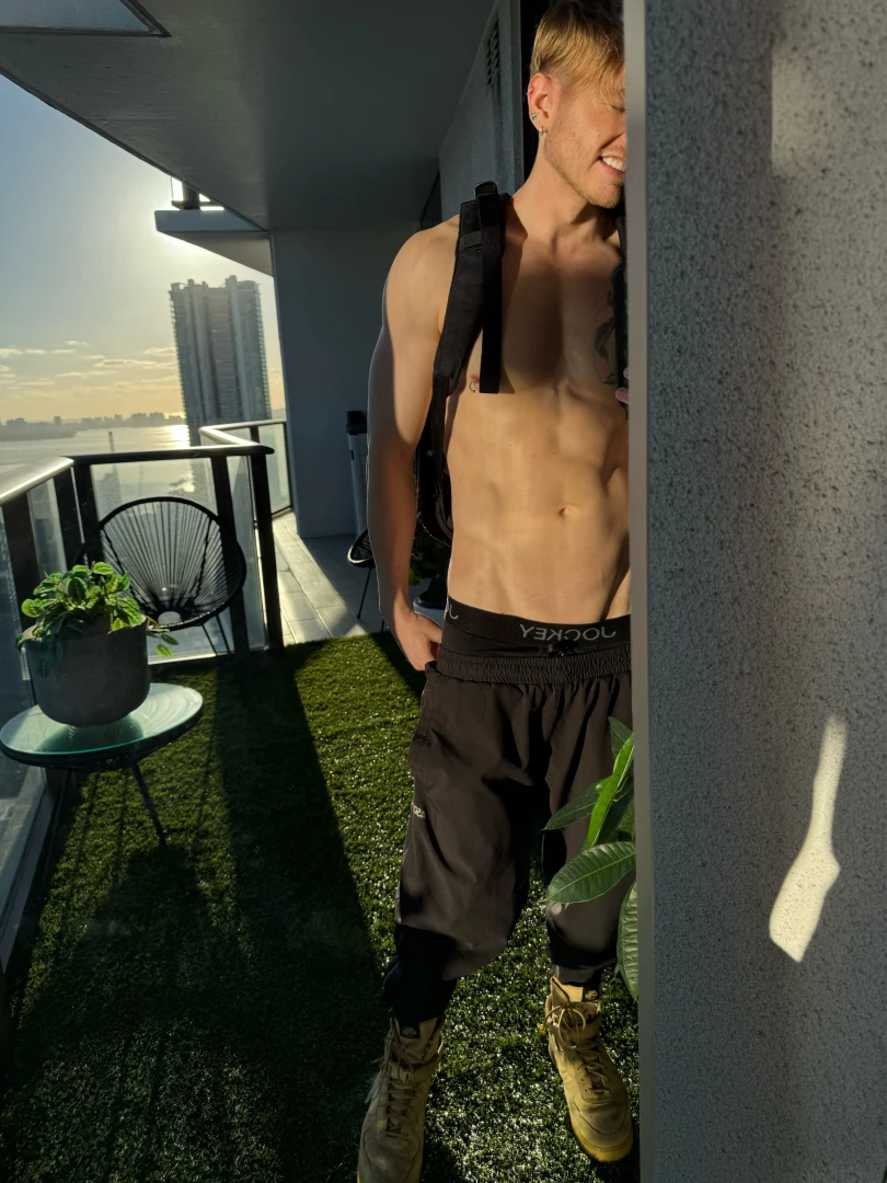 Sun s coming up pants are going down part 1 