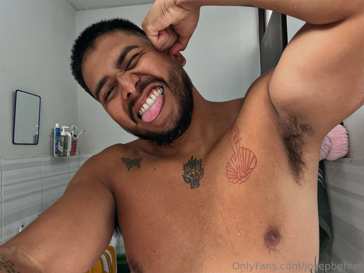 I want you kissing my armpits part 1 