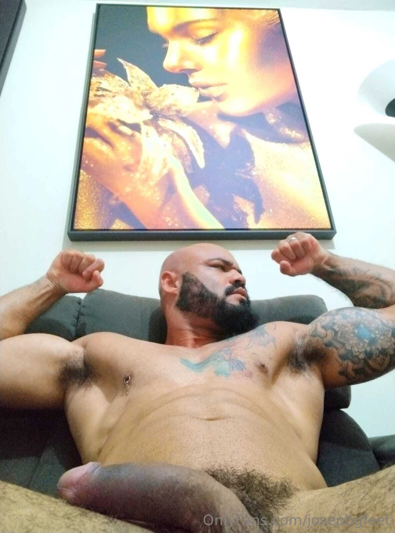 Jeffcarvalho hello everyone i m a hairy versatile and sexy brazilian part 8 
