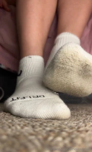 Sniff through the screen i know you want to