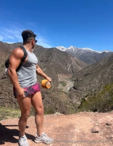 Who helps me climb part 1