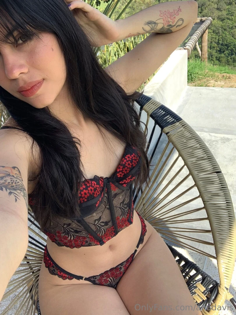 Wanna see how sexy i can be 