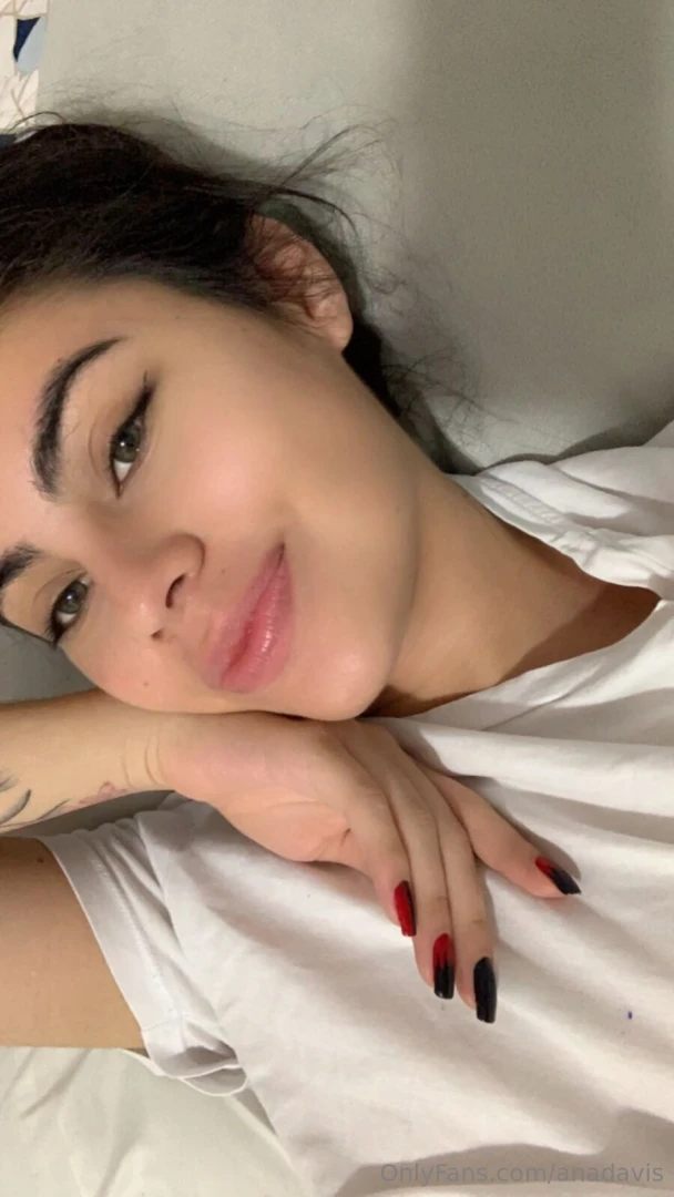 Baby would you like to do something today i ll see you in the chat 