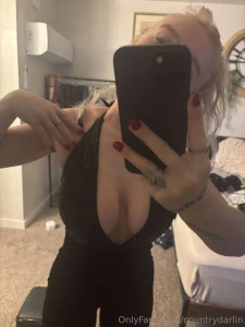 Decided to take a few pics in something alittle nicer part 1