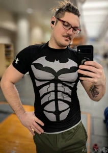 I m still alive sorry i haven t been active a lot here my loves been