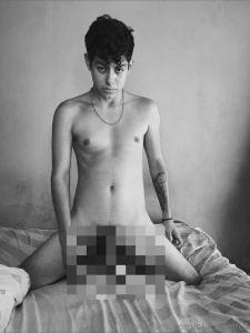 I need a hole to empty my balls