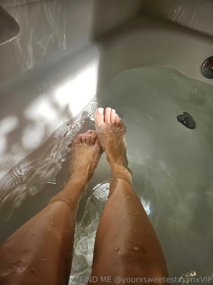 Where are my feet lovers onlyfans com yourxsweetestxsynxvip part 19 