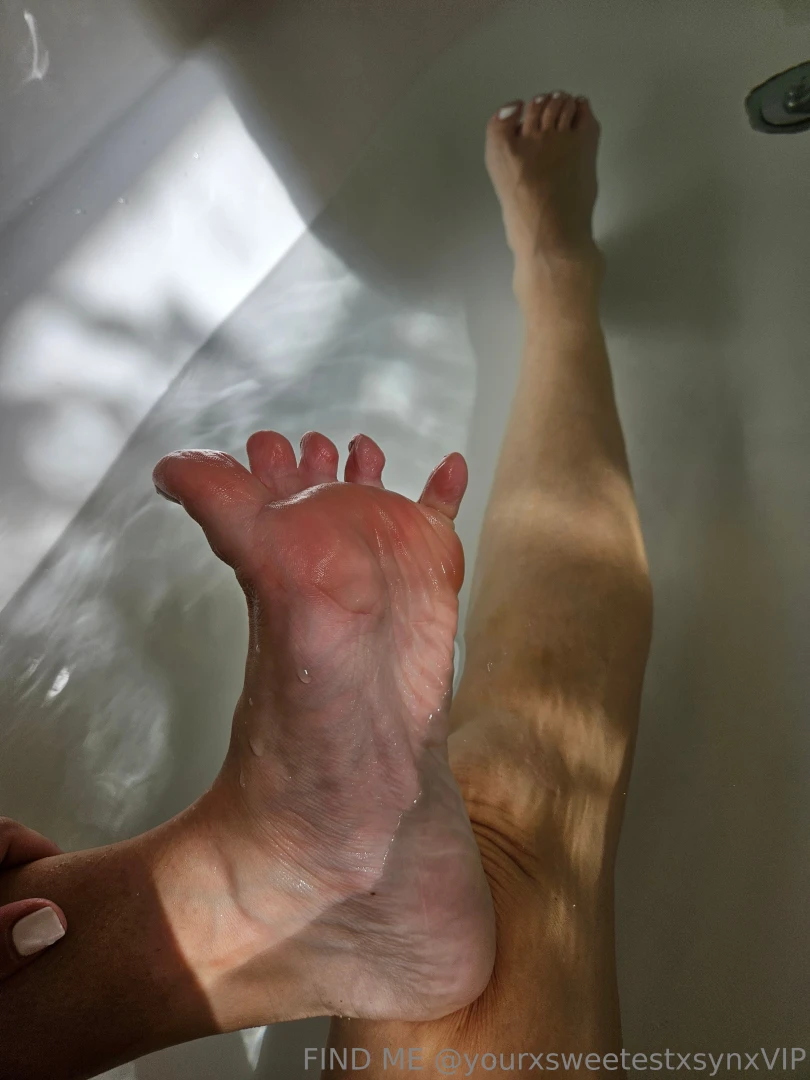 Where are my feet lovers onlyfans com yourxsweetestxsynxvip part 10 