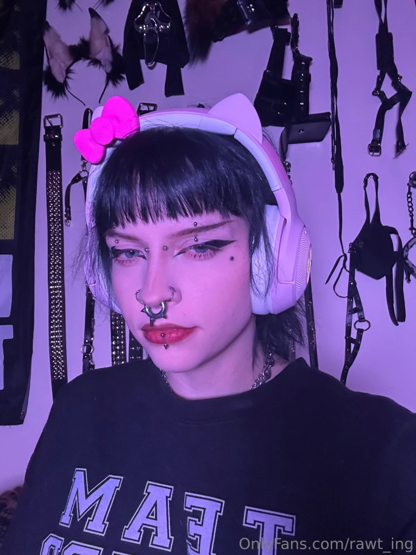 Would u game with me 