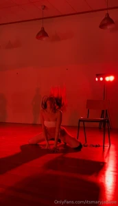 Baby how do you like my dancing i think they turn you on