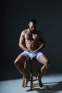 Humelove desnudo en asensiophoto7