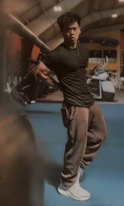 I dare you not to stare part 1