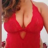 uhotwifepriya