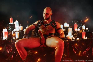 Happy valentines week limited time 50 for my main account at leodysonx