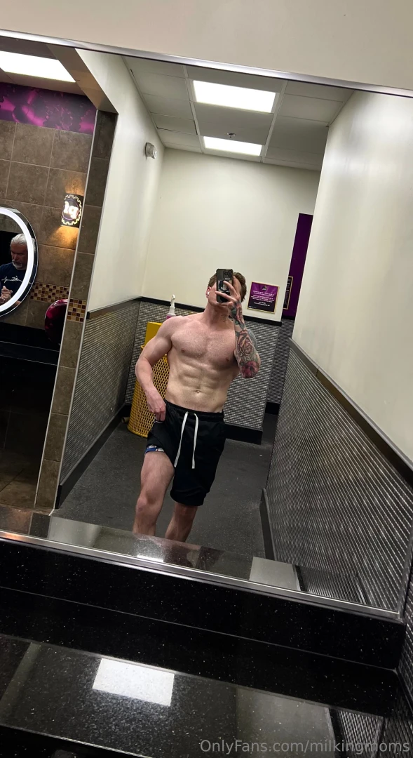 Doing my best out here i hope you re all having a great week i m going 