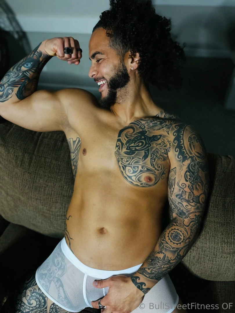 Lemme help you fight them sunday scaries off babe 