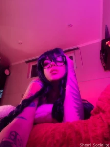 Before going out to hang out with friends i like to take a few selfies