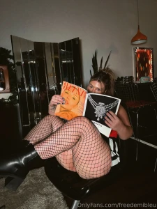 Just a lil artsy photo shoot