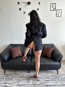 Elegance is in the air but my thoughts are elsewhere