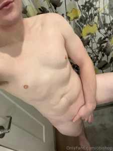 If only i had someone to help me in the shower