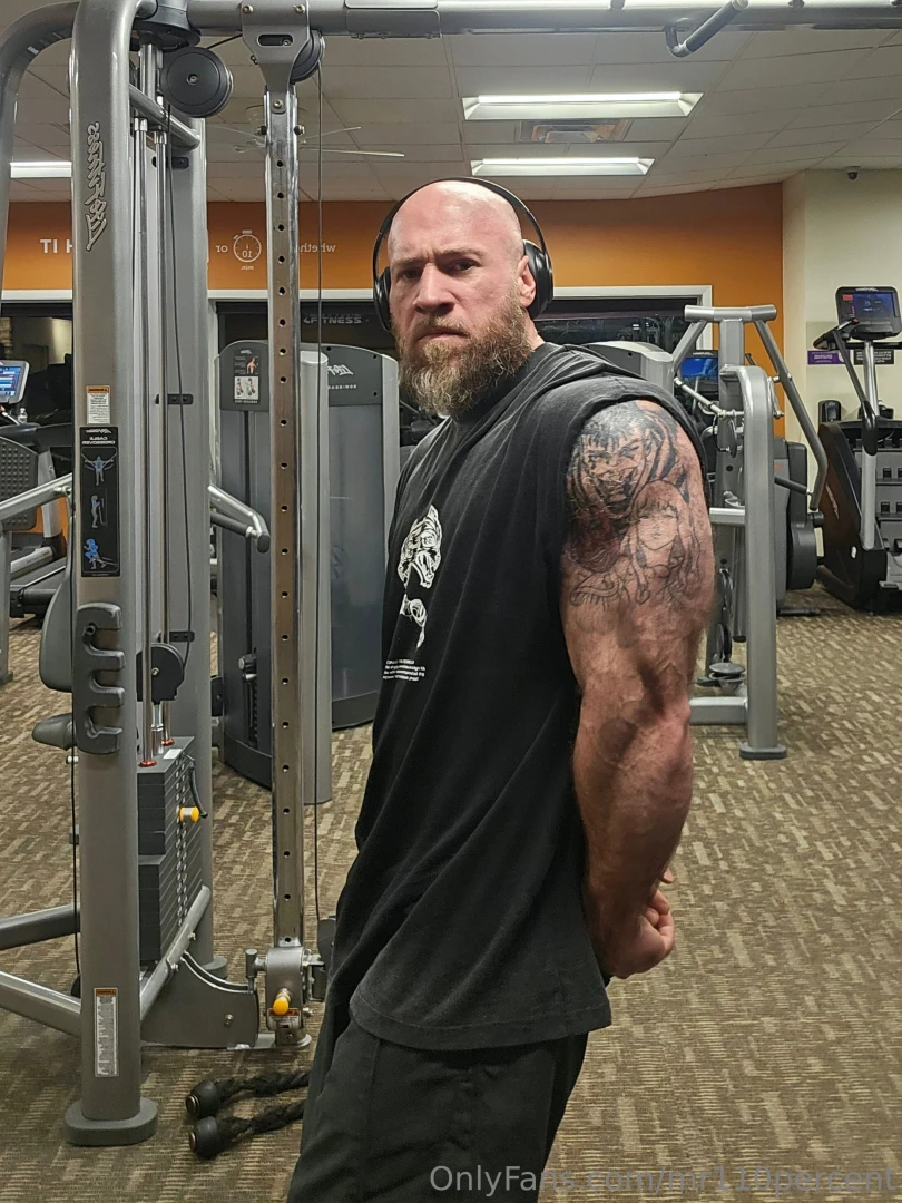 Arm day 1 of 2 done checked in at 225 this am 10 weeks out from first part 2 