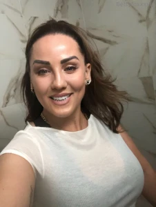 Buenoa dias estar disponible para videocalls y v deos personalizados a