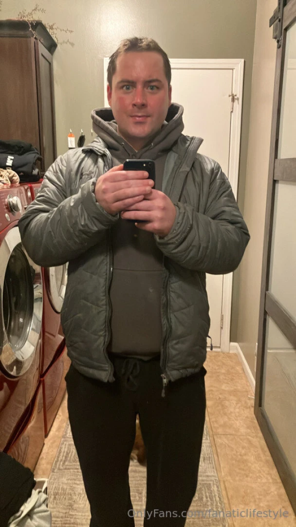 Like if you think i should do shirtless selfies next part 1 