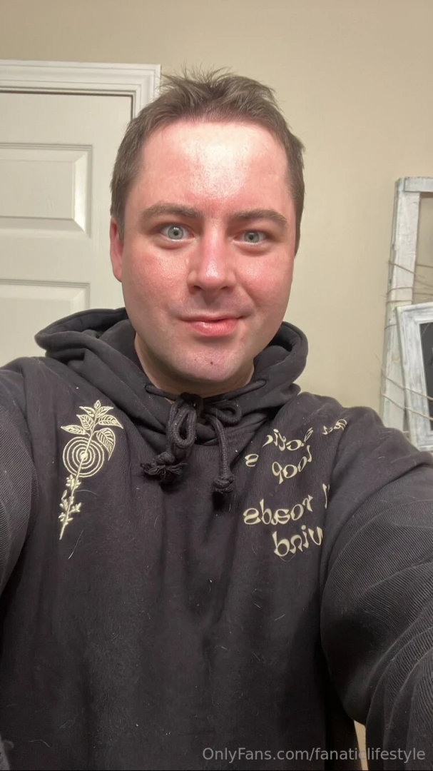 Some selfies for yall request for personalized content thx all part 6 