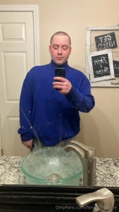 Some selfies for yall request for personalized content thx all part 1