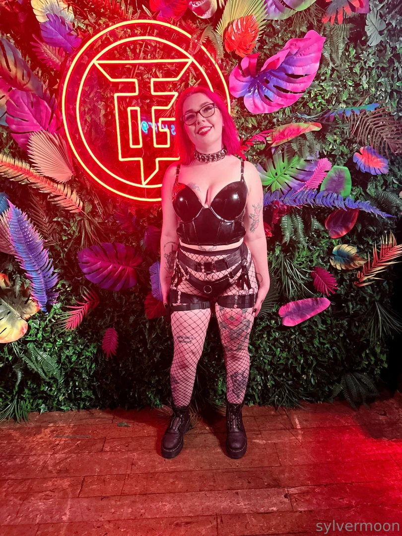 In my element at a 9h fetish club night 