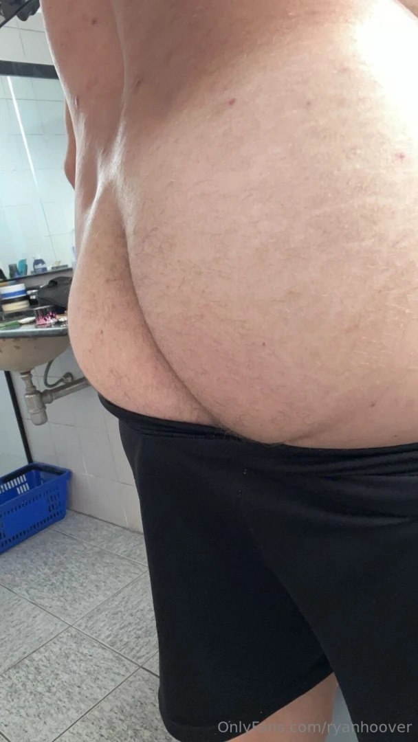 Does anyone like a white ass 