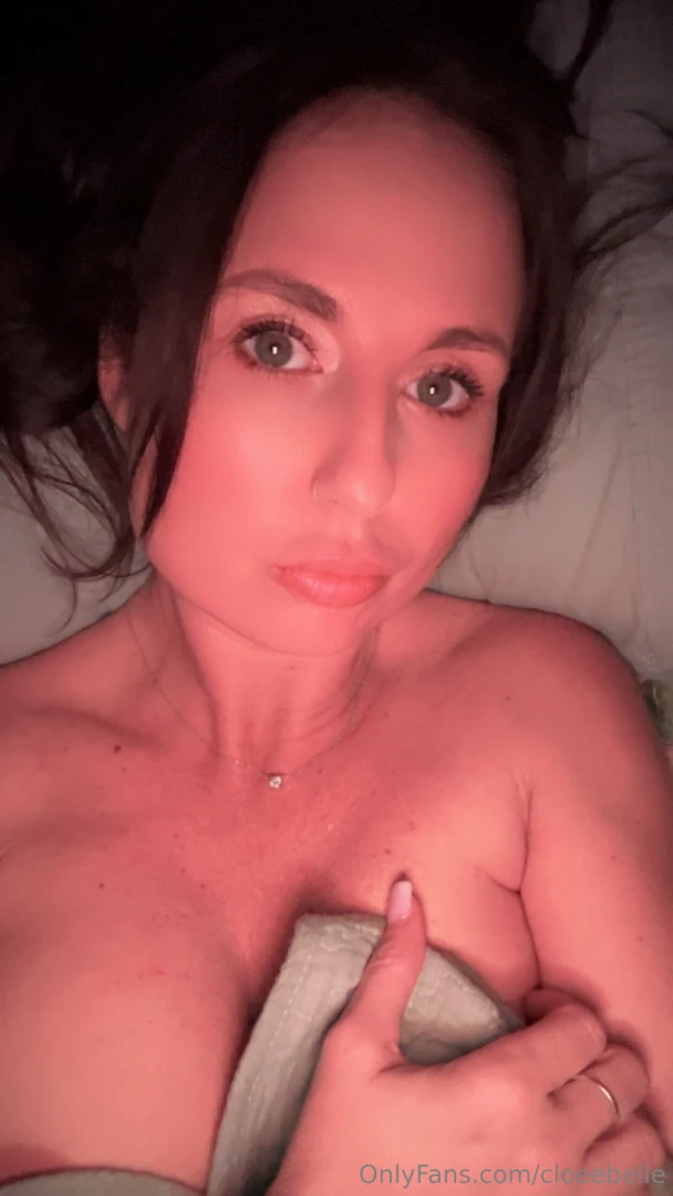 Laying in bed bored af 